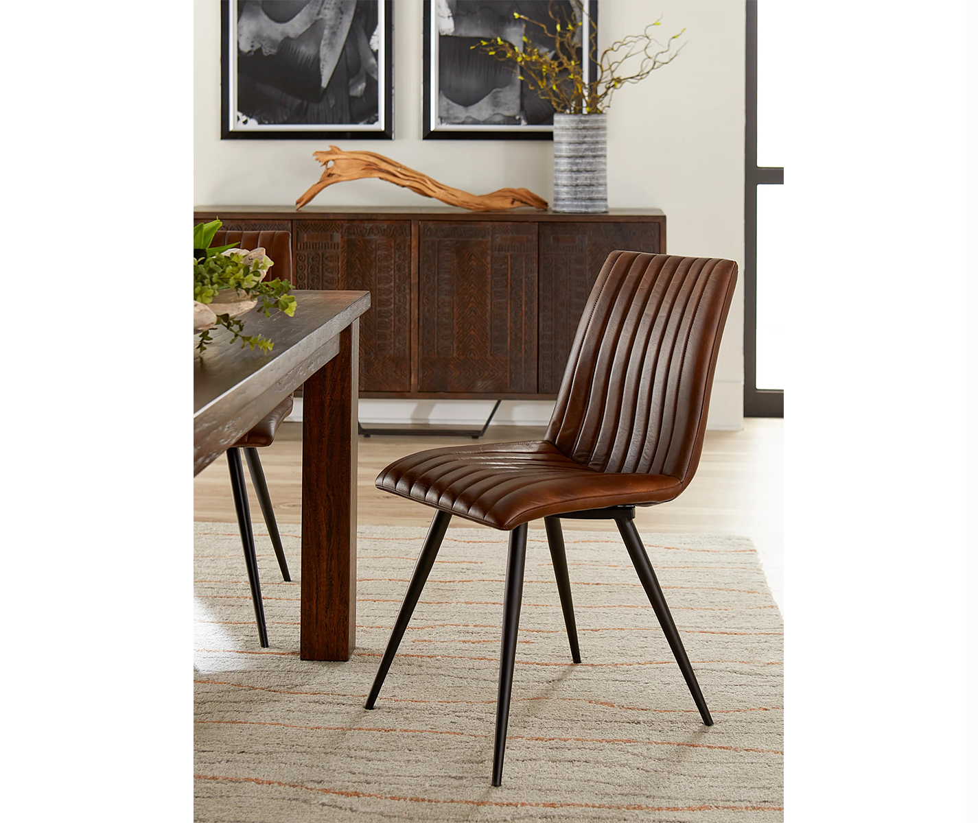 FEX-CDC-CH_MtnLodge_Chair_12-22_1720x2400_crop_center